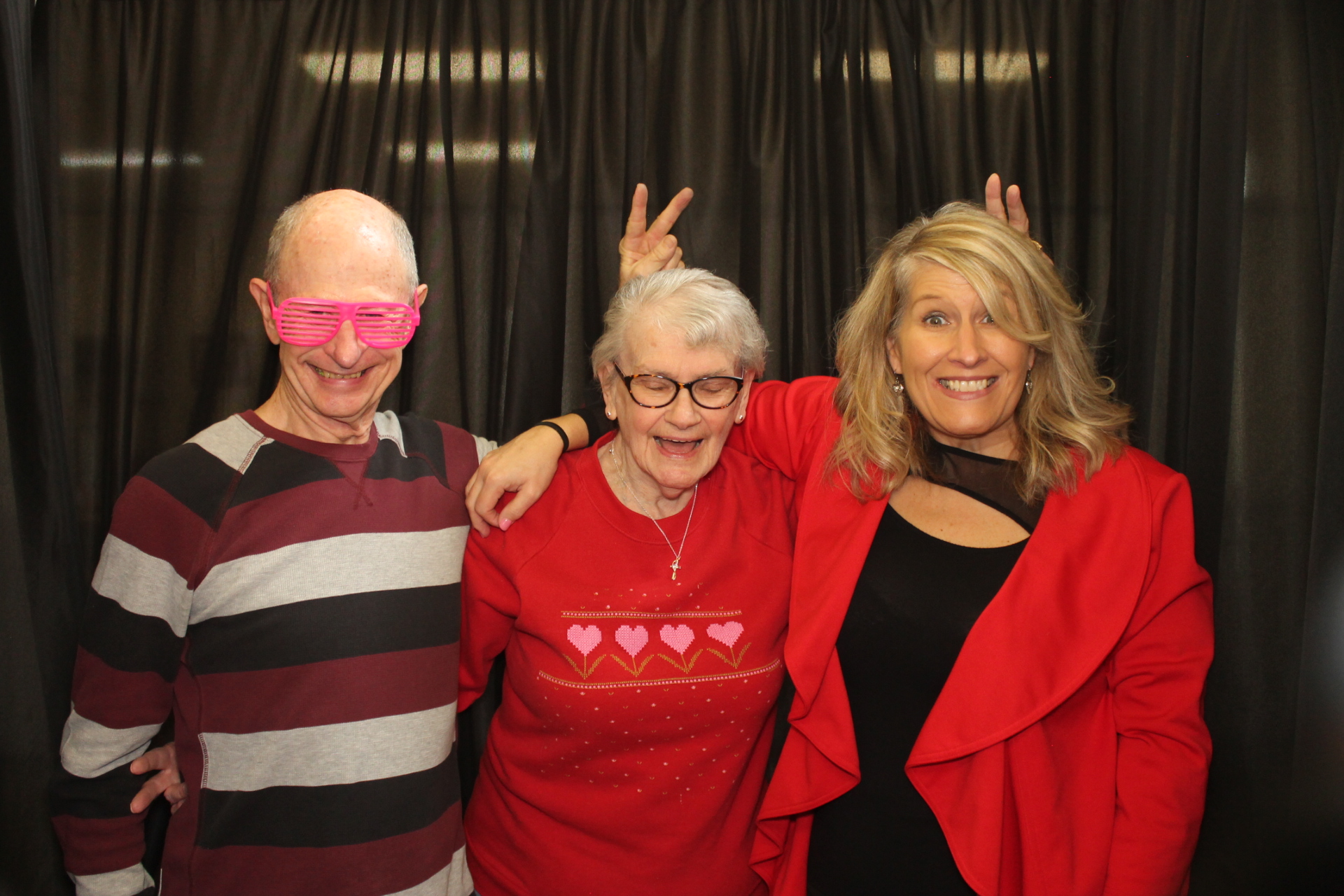 Central Connections Valentines Day | View more photos from the event at gallery.photoboothcincy.com/u/PhotoBoothCincy/Central-Connections-Valentines-Day